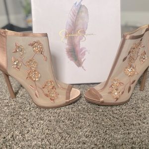 Jessica Simpson sheer blush Heel